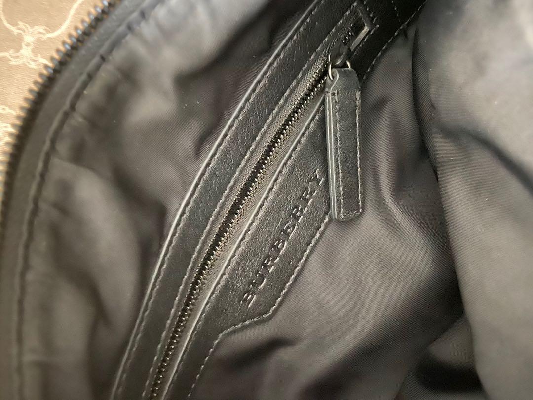 Burberry Hobo black bag (Category: Luxury Bags & Wallets) located in Marikina City. Submitted by igmtsisters (Listing ID 1045510213, Image 3). Description: 💯 % Original Burberry Hobo Small Bag Pre loved so manage your expectations Please see pictures for details light scratches on hardwares signs of wear and tare on the stiches pick up: marikina Php10K.