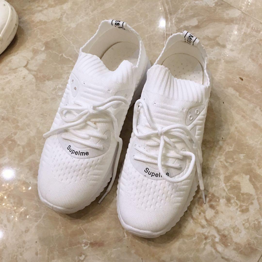 Off white top rubber shoes