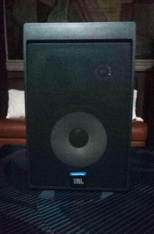 studio speaker amplifier