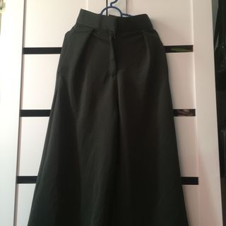 (Category: ) located in . Submitted by kiyo.closet (Listing ID 1045471957, Image 1). Description: .