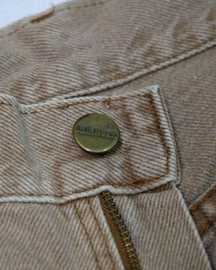 LLbean （分類：西裝）位於 Hong Kong。 由 chung303 提交（商品編號 1045455280，圖片 3）。簡介： 美國老牌子 Since1912 L.L.Bean啡色牛仔褲 適合喜愛美式復古的你 版型為小直筒剪裁 Made in USA 還有老式工會標 size 30x32 腰平量 38cm (76cm) 大腿 28cm 褲腳 18.5cm 前檔 28cm 後檔 36.5cm 褲長 103.5cm No refund。