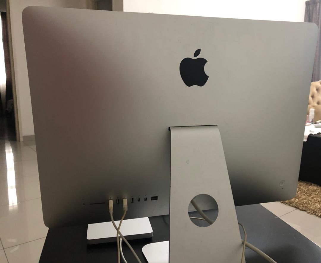 MAC desktop computer PC (Category: Desktops) located in Kuala Lumpur. Submitted by purplerush2 (Listing ID 1045322720, Image 2). Description: Hardly used because got a laptop. All in working and good condition. Details as in photo.