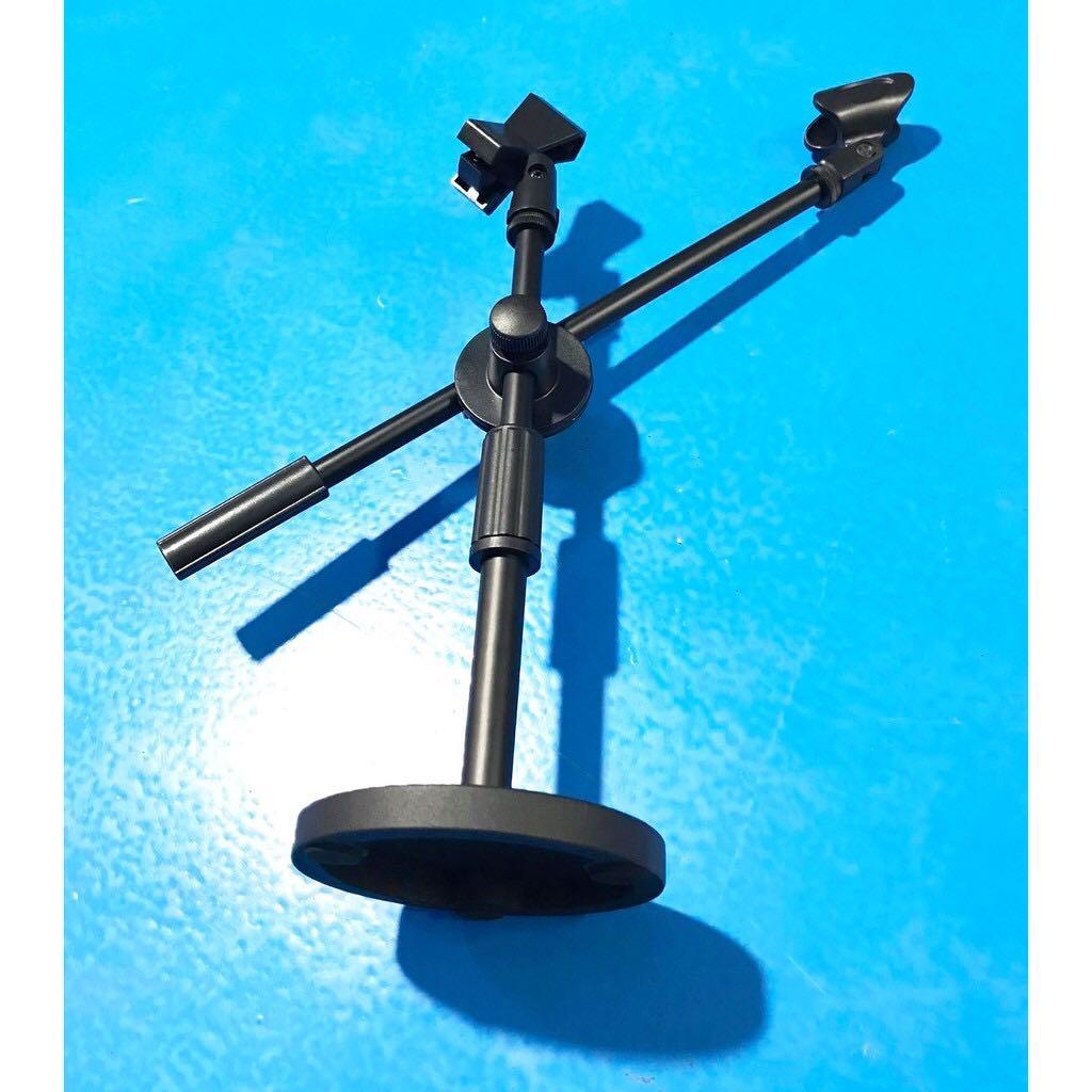Microphone Mic Stand (Category: Microphones) located in Manila. Submitted by sdfsolutions (Listing ID 1045394590, Image 2). Description: Tags: Desk stand Stand mic Mic stand Stand Microhphone Bm800 Mic V8 Sound card Soundcard .