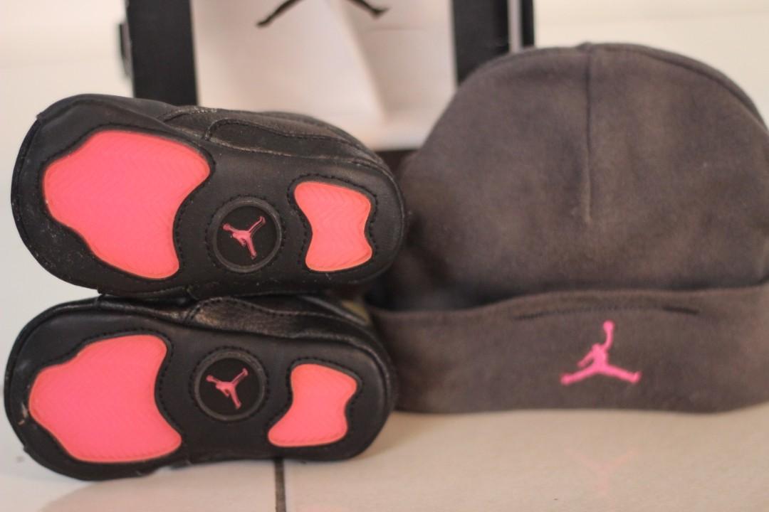 Jordan retro 2024 gift pack