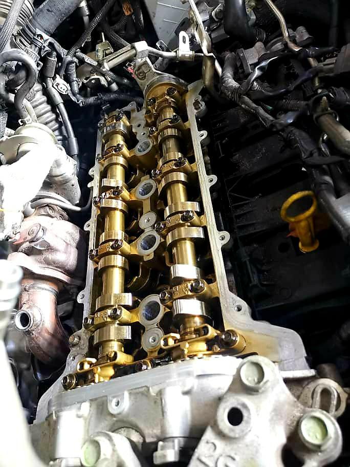 Nissan QashQai J11 Engine Valve Cover Gaskets replacement, Car