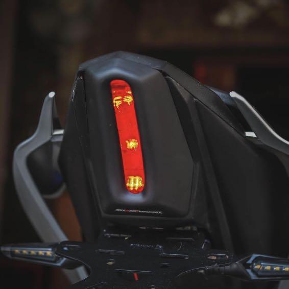 r15 v3 brake light