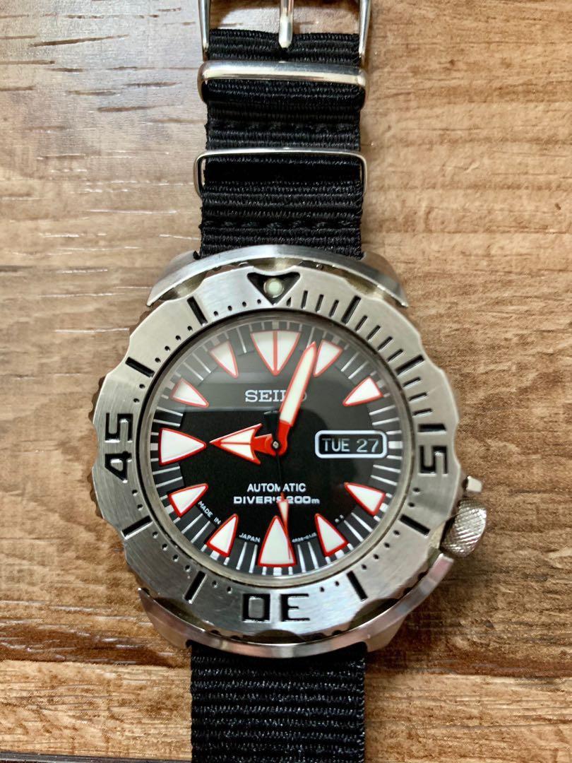 Seiko Red Monster SRP 313