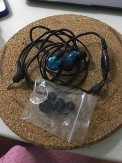 （分類：）位於 。 由 sandychanxx 提交（商品編號 1045428113，圖片 1）。簡介： 。