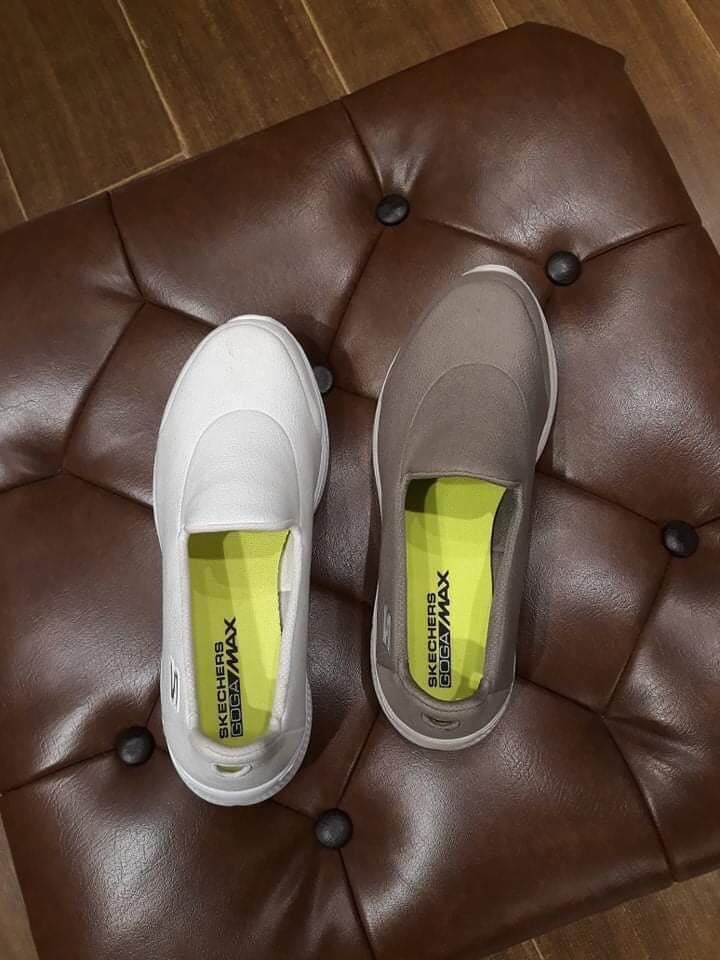 skechers goga max leather