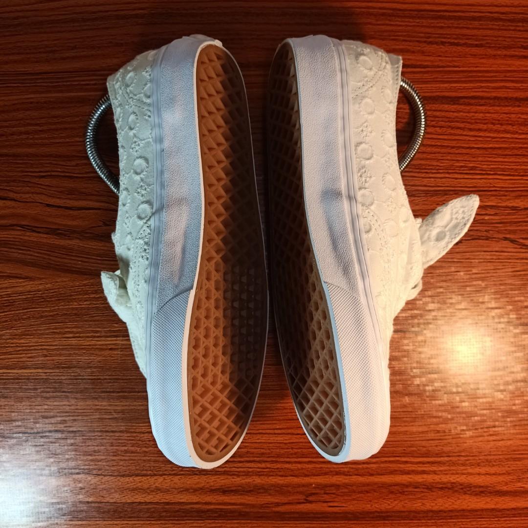 Vans authentic knotted cotton hotsell lace