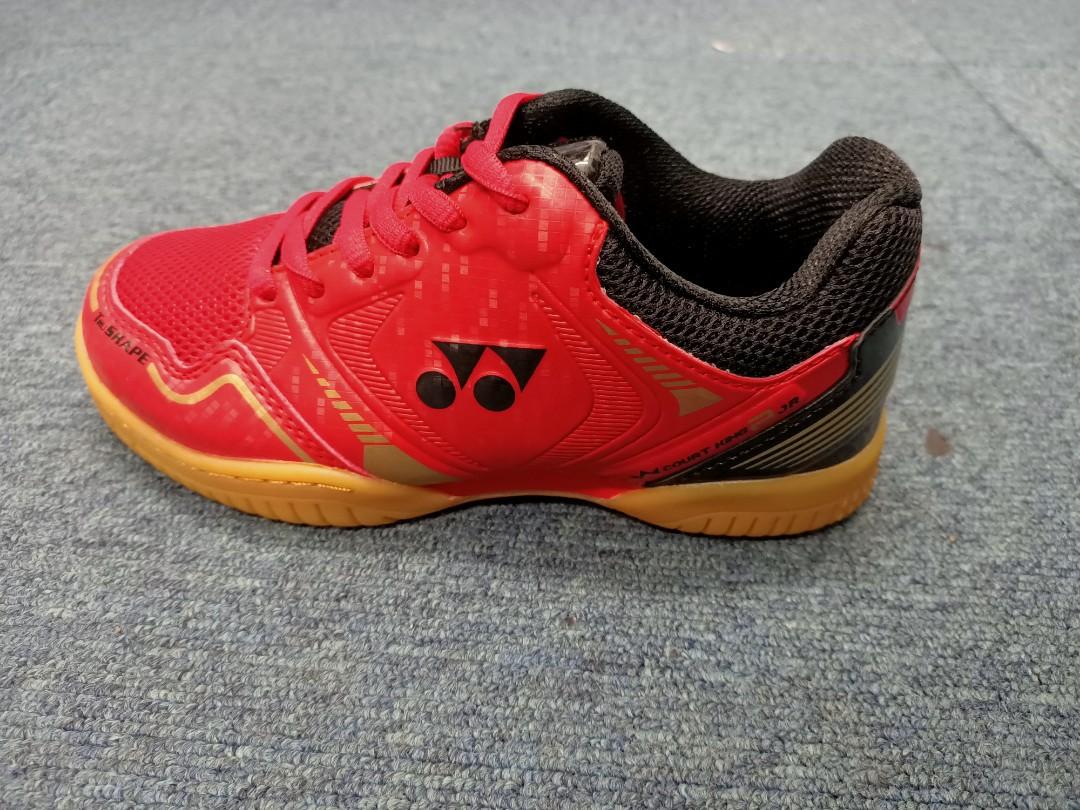 yonex junior badminton shoes