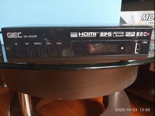 （分類：）位於 。 由 andyngteekay 提交（商品編號 1039077512，圖片 1）。簡介： 。