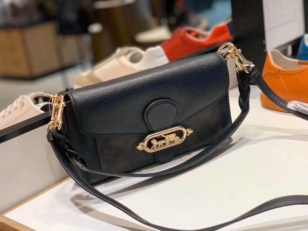 Coach jade online shoulder bag black
