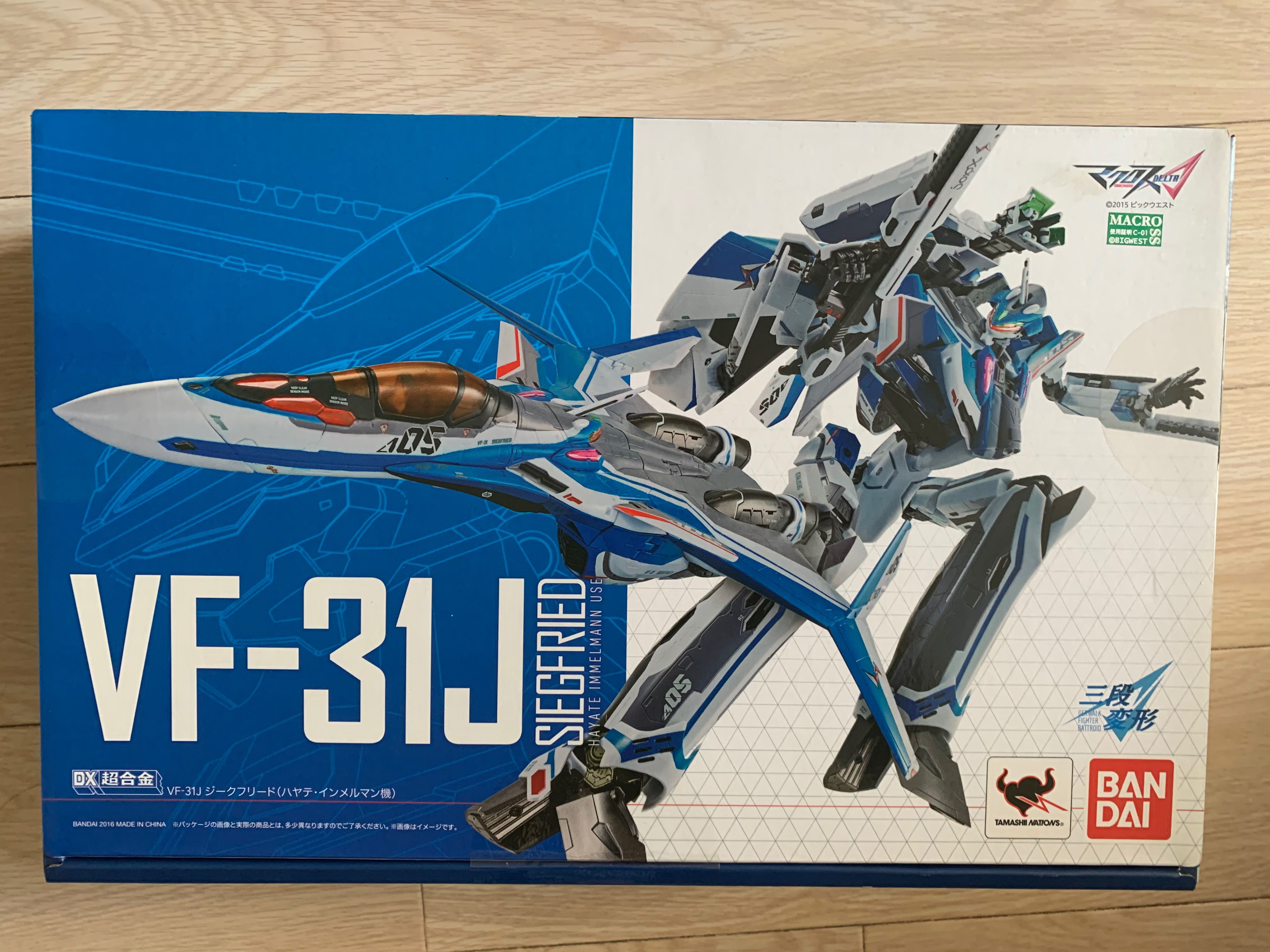 Bandai DX超合金VF-31J, 興趣及遊戲, 玩具& 遊戲類- Carousell