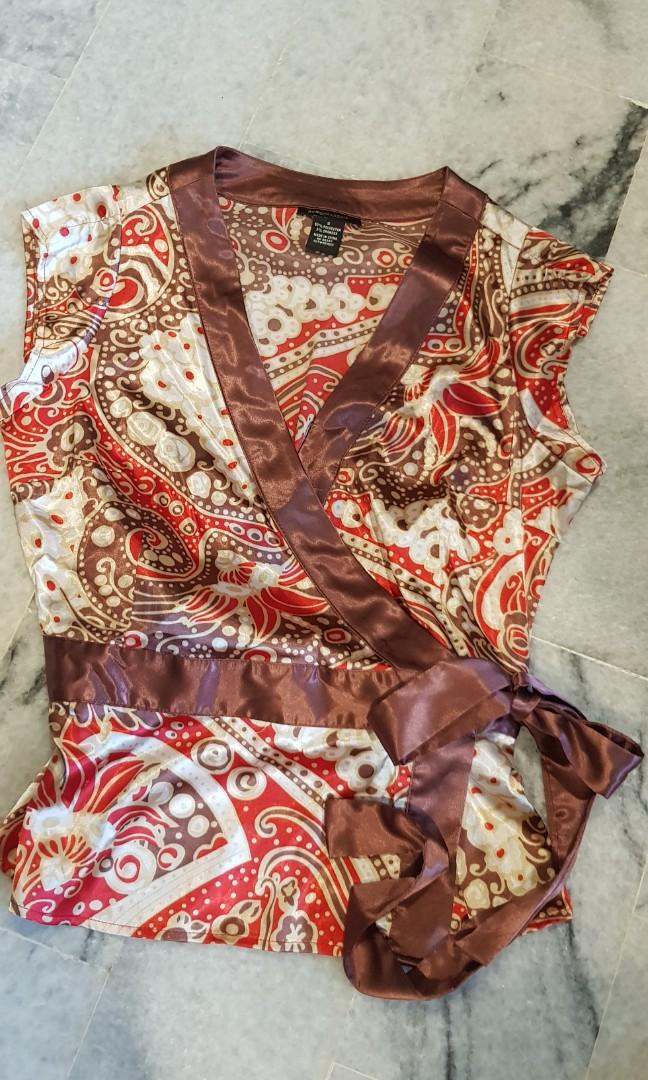 Bcbg Maxazria Wrap Top Women S Fashion Clothes Tops On Carousell