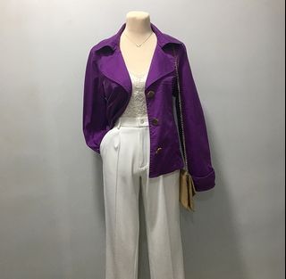(Category: ) located in . Submitted by vvouterwear (Listing ID 1039036388, Image 1). Description: .