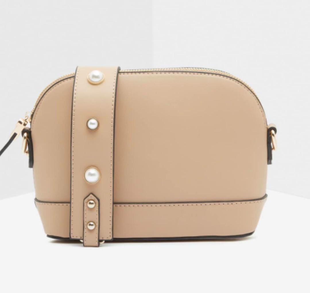 Carpisa sling bag shop