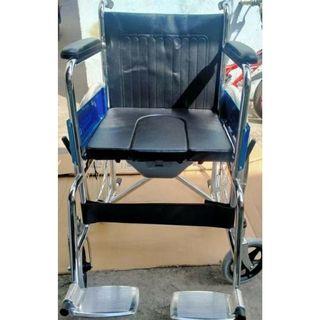 Commode wheelchair Foldable