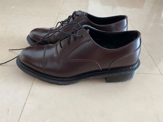 doc martens henrietta