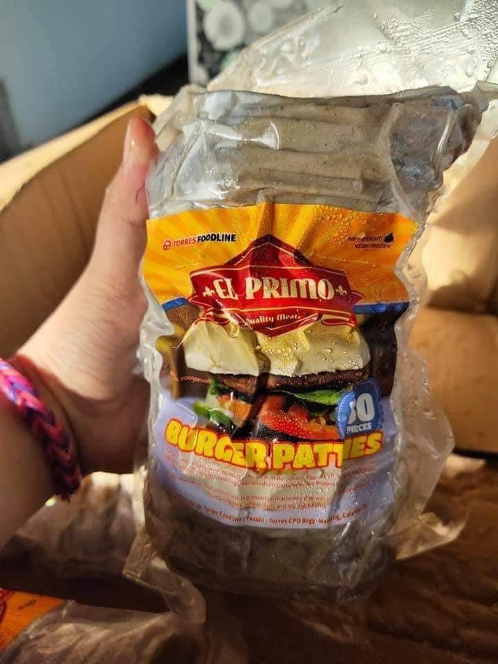 EL PRIMO BURGER PATTIES (Category: Local Eats) located in Caloocan City. Submitted by kayceecoldcuts (Listing ID 1039171876, Image 1). Description: AVAILABLE ONHAND! El Primo burger patties 📍30 pcs per vacuum sealed pack ✔️best burger for small burger business ✔️for kids breakfast, lunch, dinner meal We are looking for RESELLER/WHOLESALER, with discount per minimum order. STORE LOCATION: Kaycee coldcuts food products trading 21 Talimusak street,