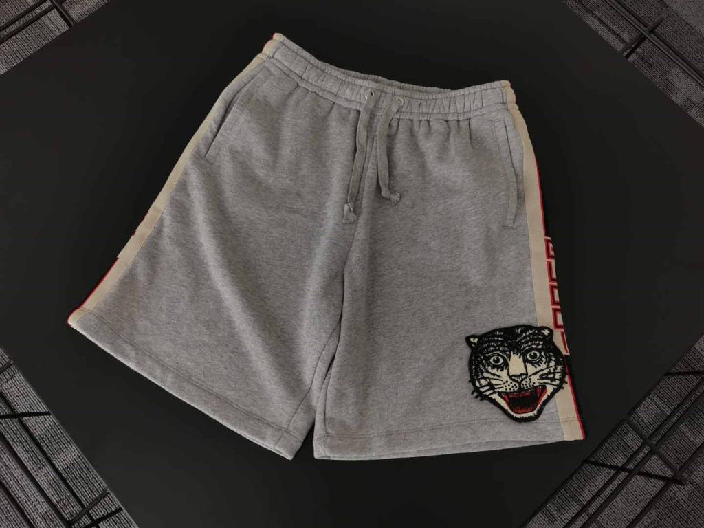 Grey cotton gucci striped tiger head shorts