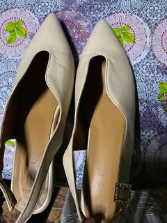 (Category: ) located in . Submitted by hanim1987 (Listing ID 1039183731, Image 1). Description: .