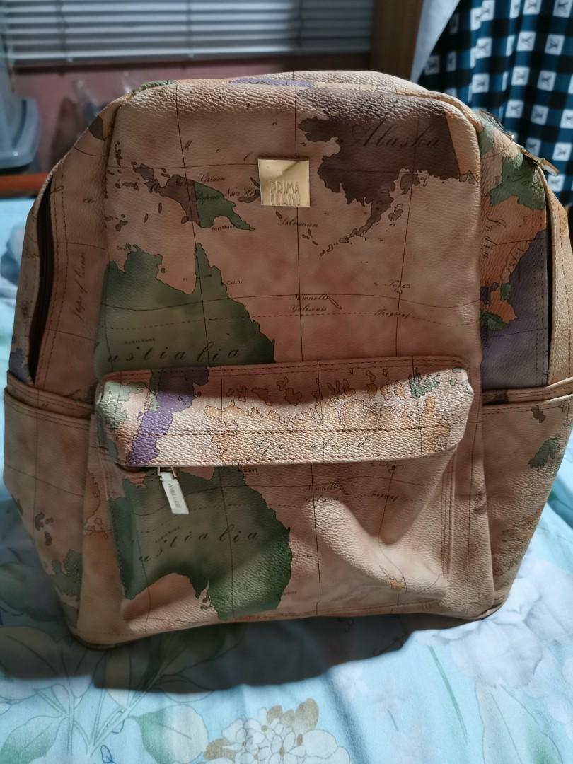 Large size Prima Classe Map Bag Good as New! (Category: Backpacks) located in Calamba. Submitted by purple_1230 (Listing ID 1038603675, Image 1). Description: Almost new Prima Classe large map bag. Will fit 15 inch laptop. Slightly negotiable..