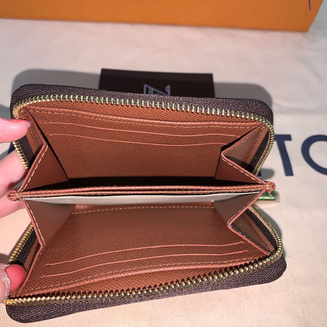  LOUIS VUITTON M69511 Portefeuille Zoe Monogram Implant  Compact Wallet Monogram Amplant Leather Ladies Used, Brown/Gold hardware  indicated color: Camel : Clothing, Shoes & Jewelry