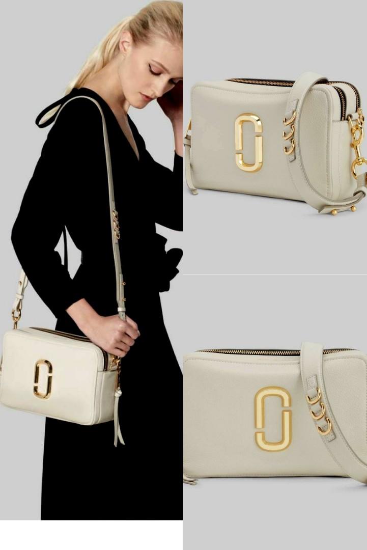 MARC JACOBS Softshot 27 Cream 27 x 9 x 17.5cm