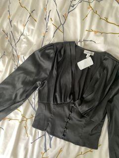 Mendocino • black blouse