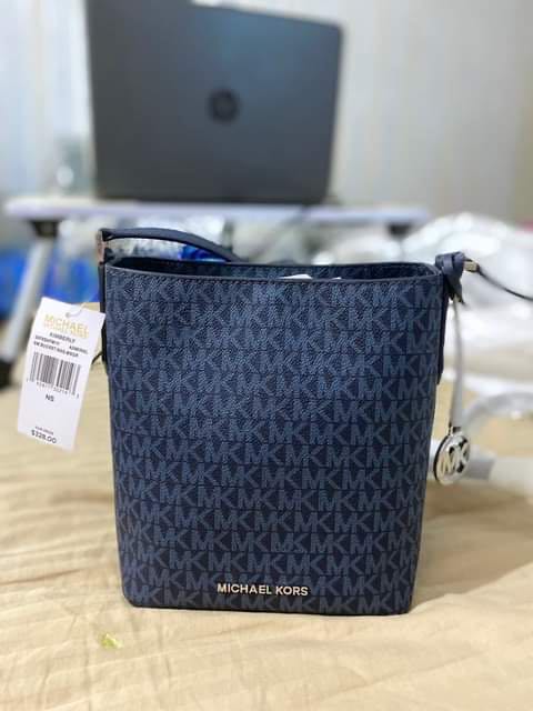 Mk bucket deals bag blue