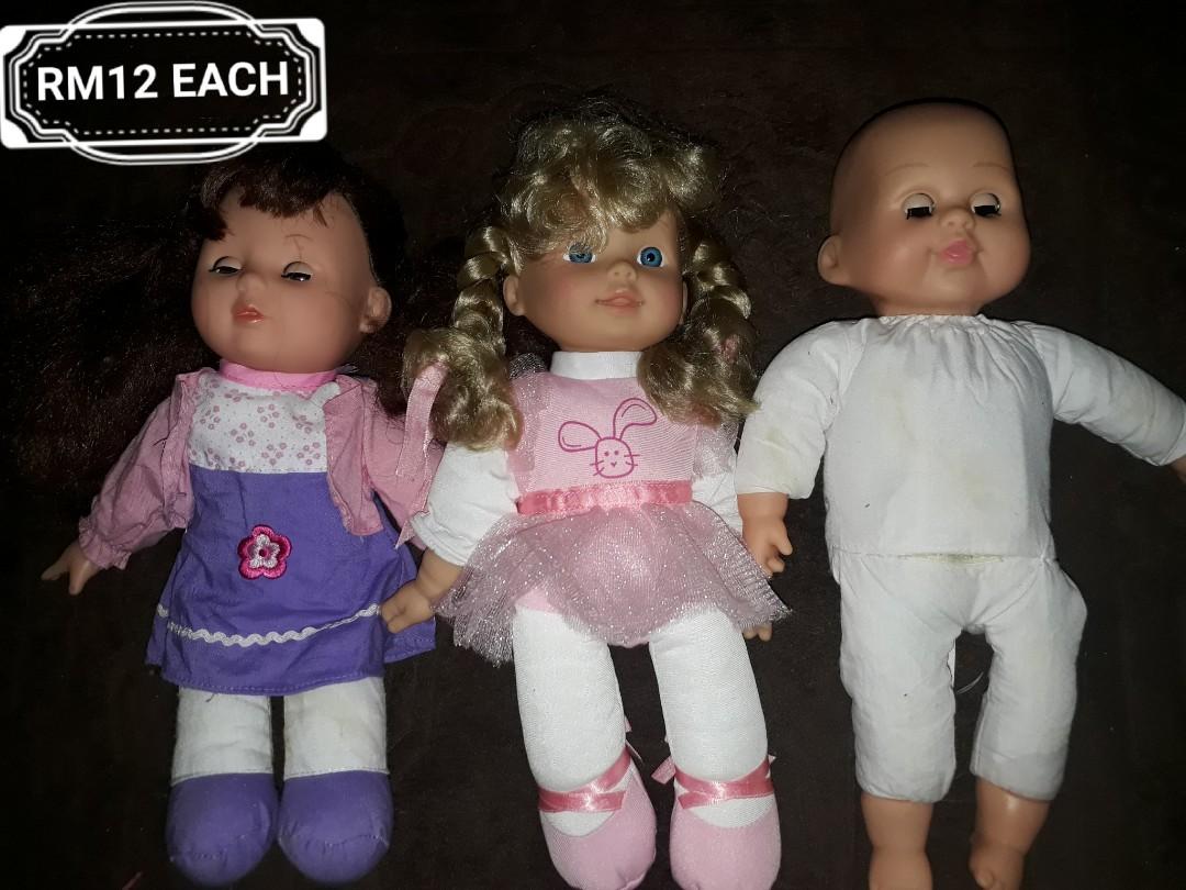 offer dolls