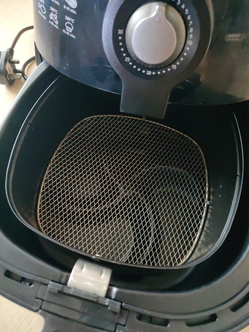 Philips Airfryer (tripping issue), TV & Home Appliances, Kitchen