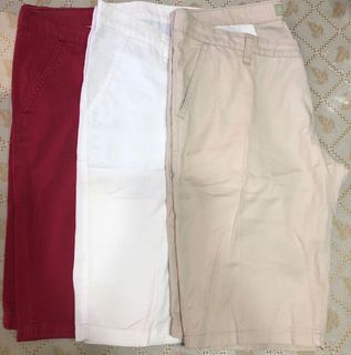 (Category: ) located in . Submitted by snappycloset (Listing ID 1039155437, Image 1). Description: .