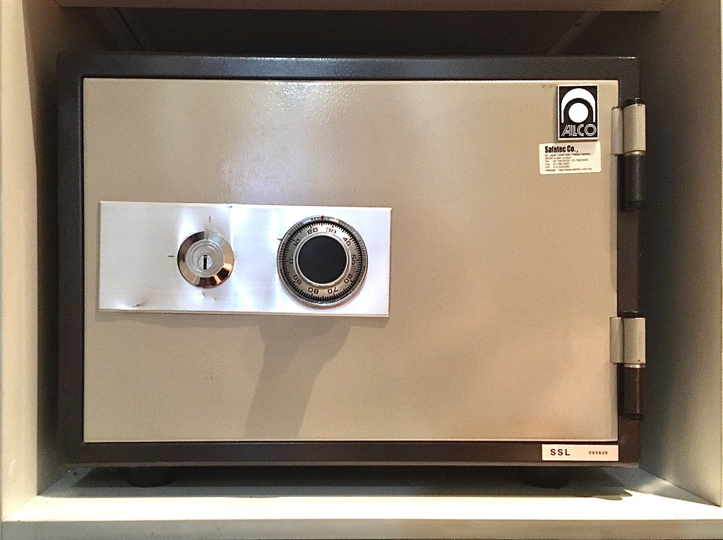 Safetec Co. Safe Box, Everything Else, Others on Carousell
