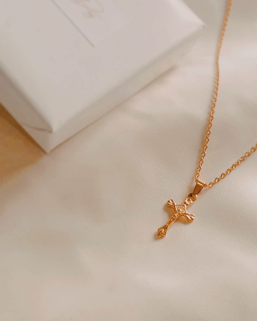 Gold Cross Necklace Real Deals, 52% OFF 