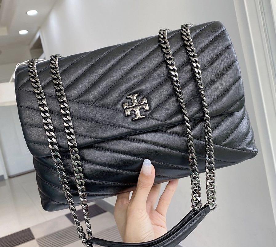 TORY BURCH Kira Chevron Small 90450 Black – luxebags singapore