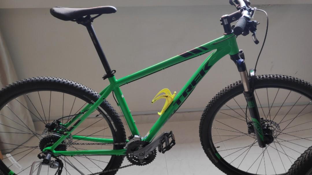 Trek x deals caliber 7 green