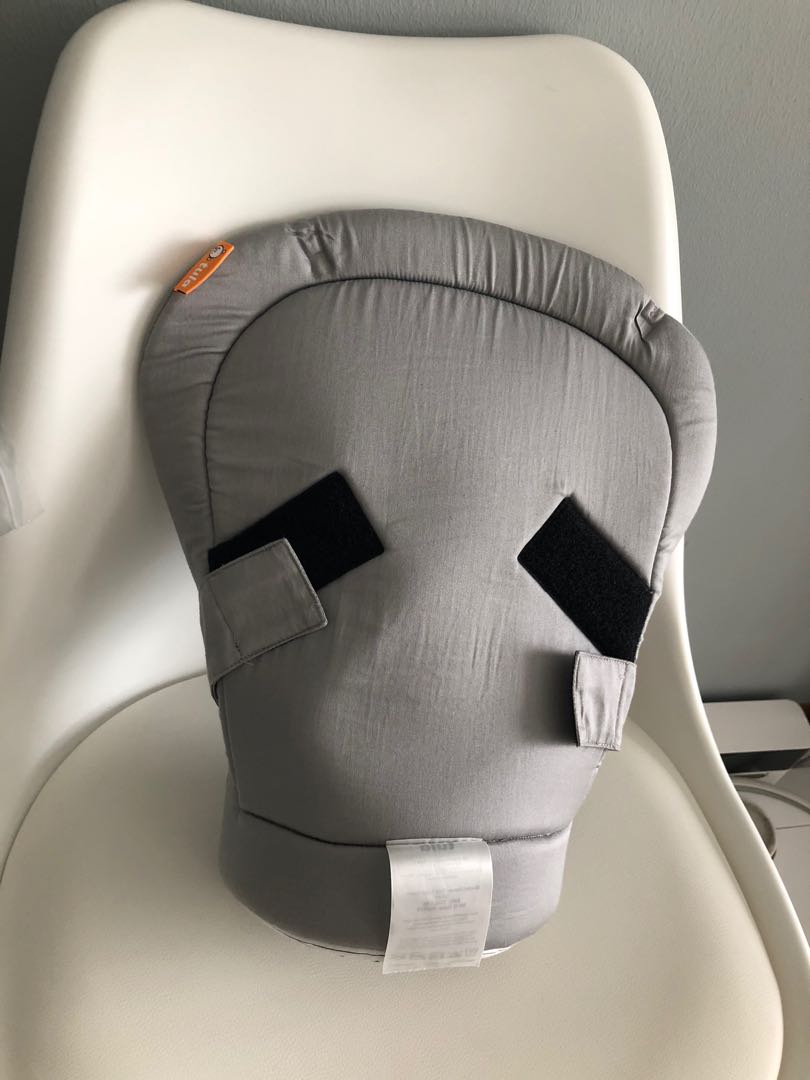 Tula infant insert, Babies & Kids, Going Out, Carriers & Slings on Carousell