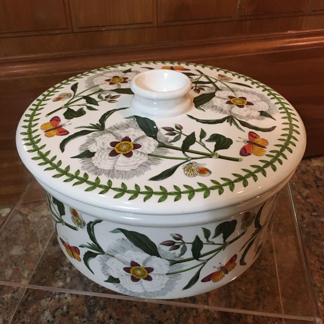 Portmeirion store casserole dish