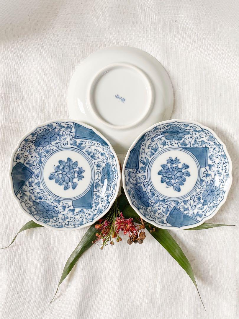 3 pcs ceramic Saucer with box 🇯🇵 (Category: Storage Boxes & Baskets) located in Marikina City. Submitted by colawire (Listing ID 1045715131, Image 1). Description: 🌻Diameter 5” 🌻With box 🌻Authentic Japan Thrift Shop 🇯🇵 .