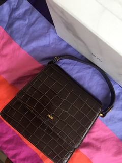 （分類：）位於 。 由 greenmrworld 提交（商品編號 1045621495，圖片 1）。簡介： 。