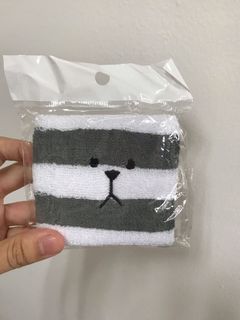 （分類：）位於 。 由 kk.y. 提交（商品編號 1045578578，圖片 1）。簡介： 。