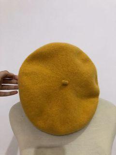 Beret hat yellow