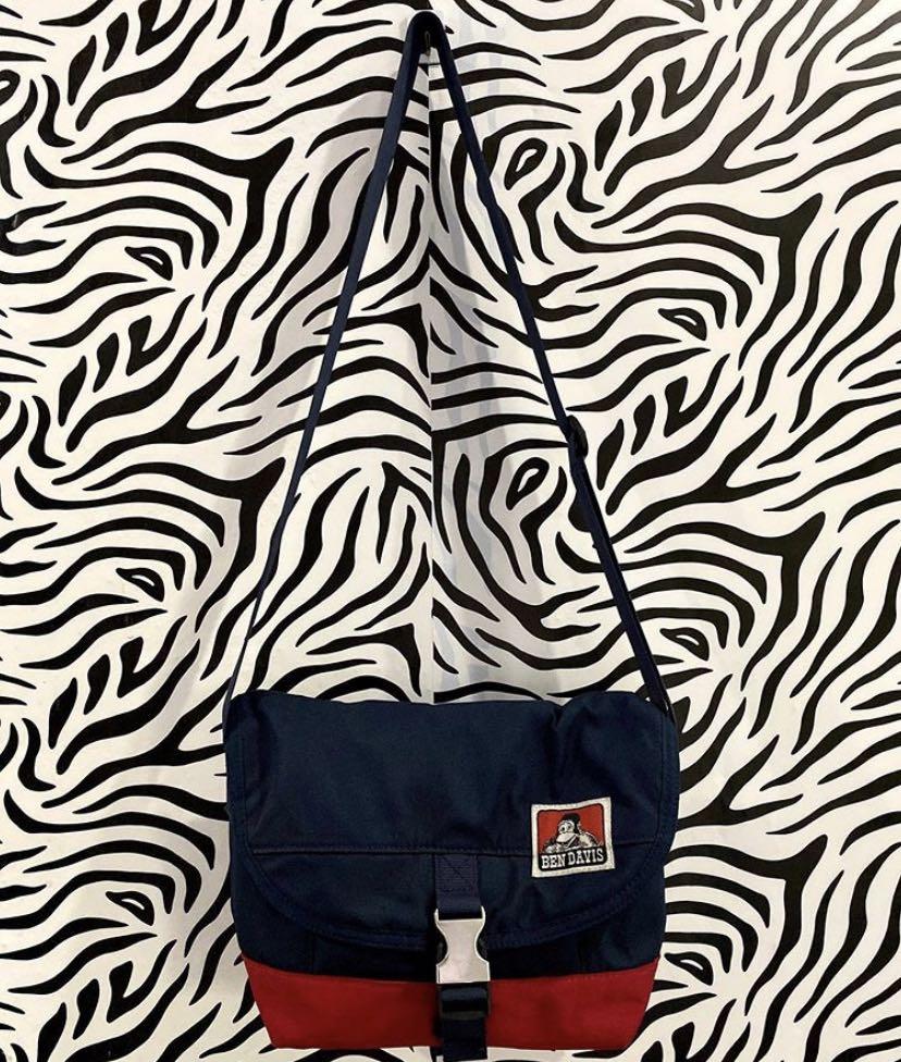 Ben davis sling hot sale bag