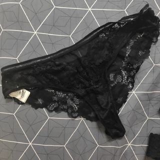 (Category: ) located in . Submitted by mistypeaches (Listing ID 1045704428, Image 1). Description: .