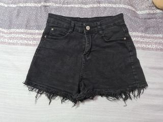(Category: ) located in . Submitted by shoppersthrill (Listing ID 1045684300, Image 1). Description: .