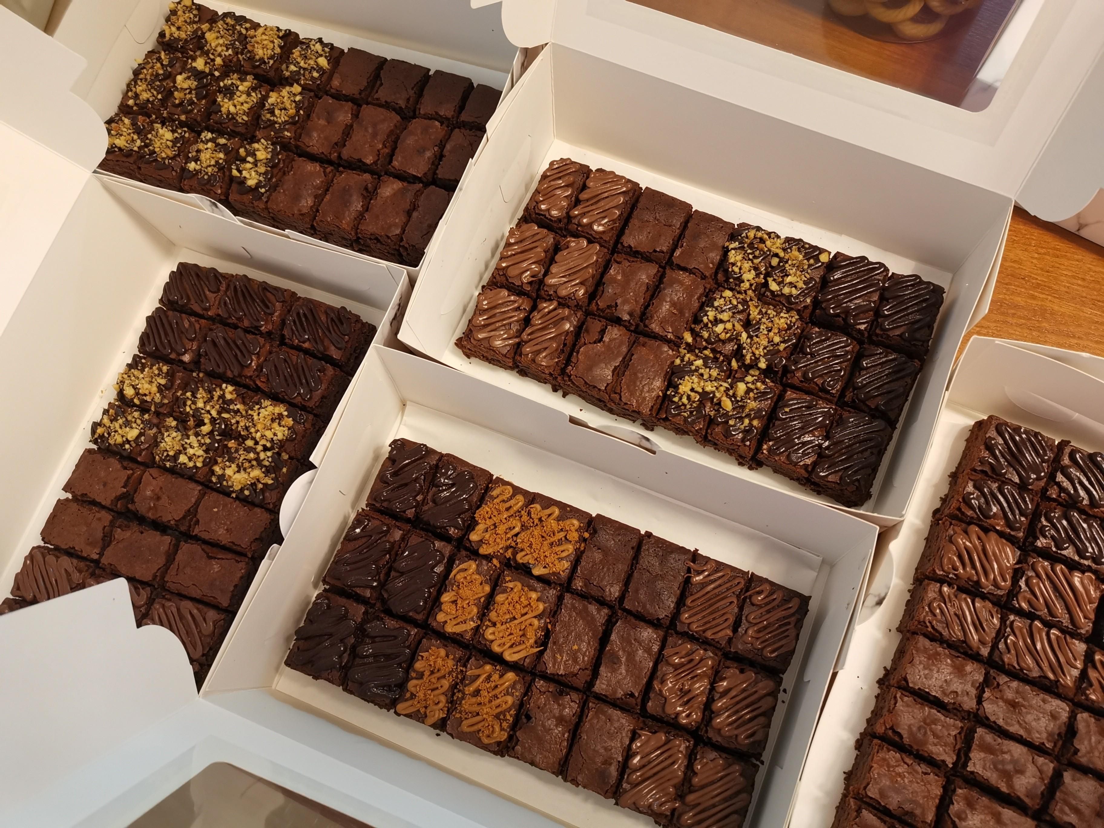 Halal Brownies, Food & Drinks, Homemade Bakes on Carousell