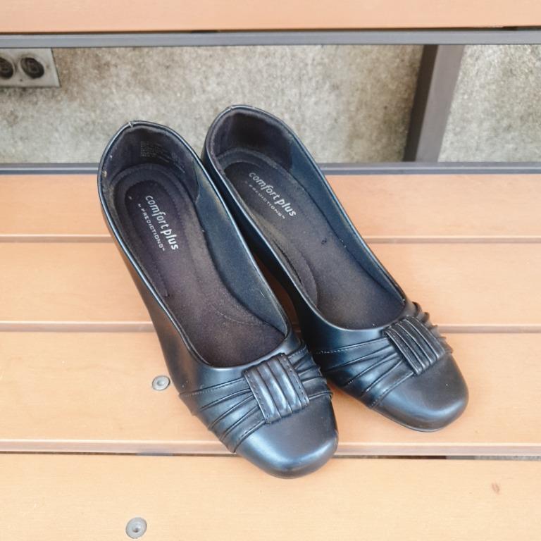 Comfort Plus by Predictions Black Faux Leather Pumps