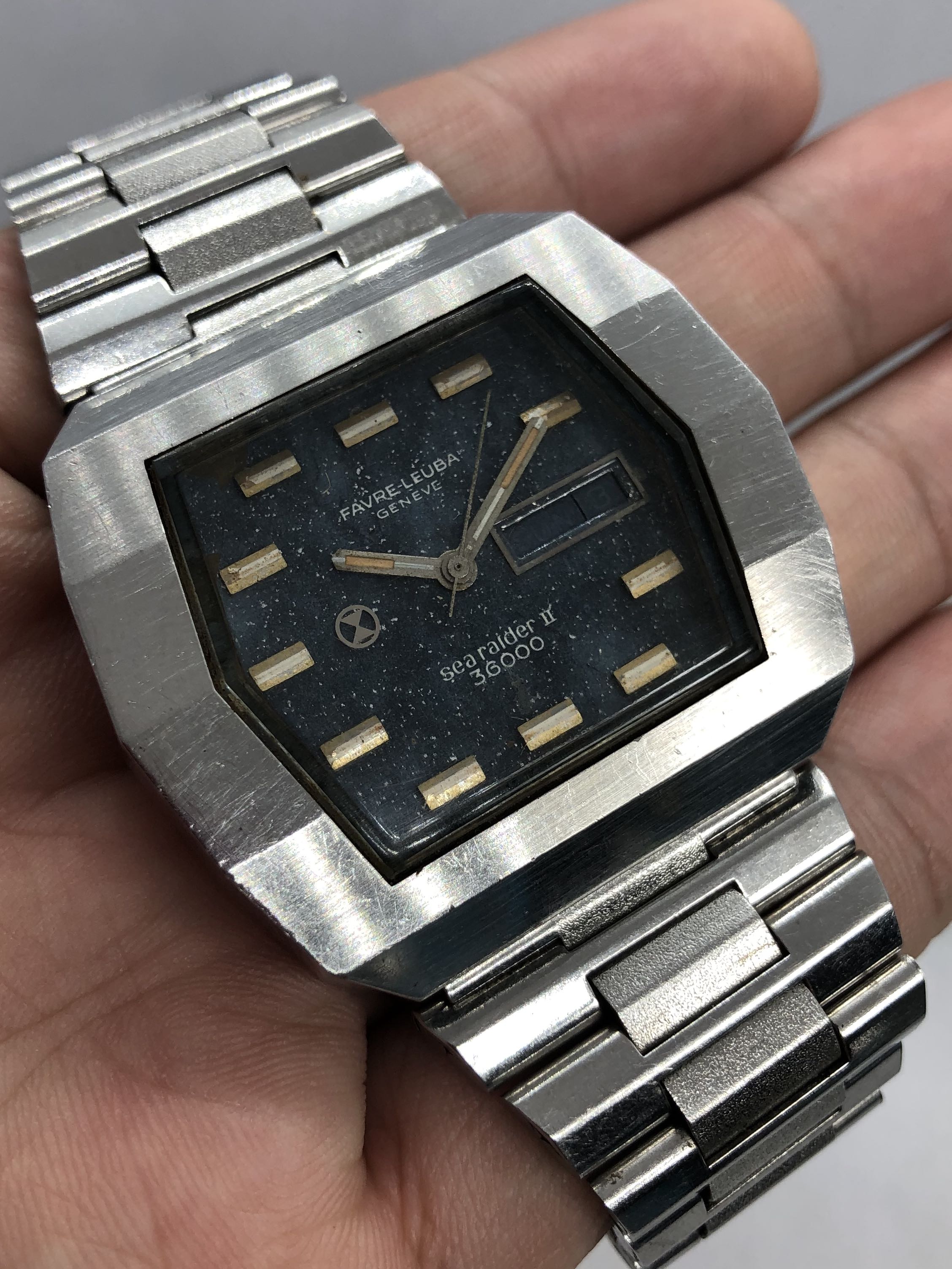 Favre Leuba Sea Raider II 36043 Vintage 1970 s 40mm Hi Beat